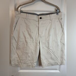 Nike Men’s Light Bone Dri-Fit UV Golf Club Print Chino Shorts - Size 34